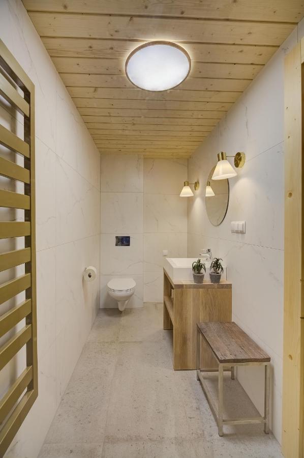 Znamirowickachata Sauna Jacuzzi Spa Znamirowice エクステリア 写真
